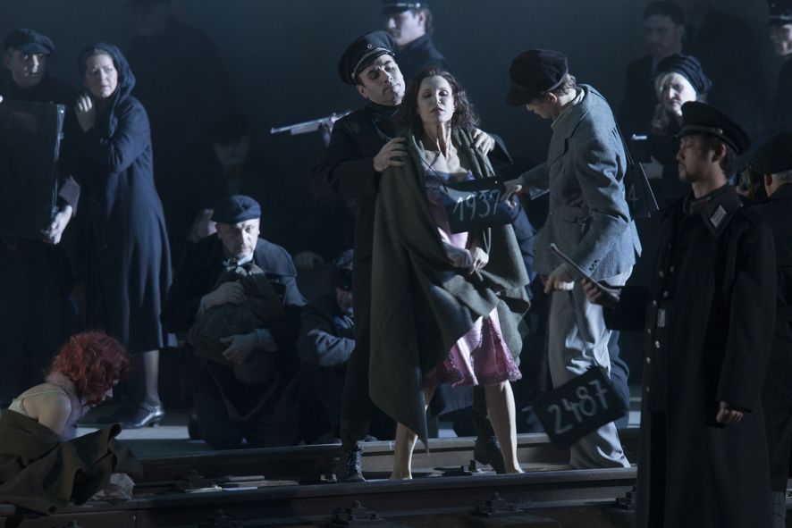 Oper Leipzig / Manon Lescaut © Tom Schulze