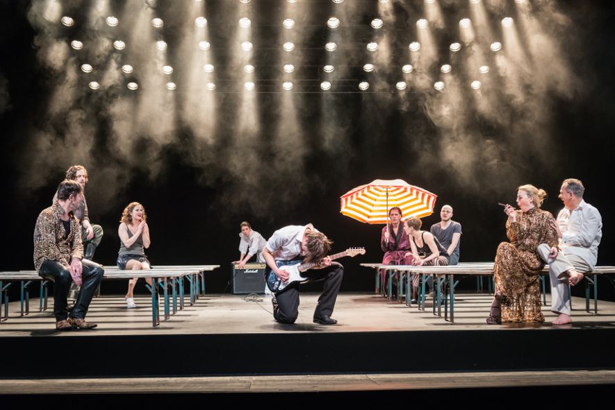 Osnabrück / Theater am Domhof - Die Möwe Ensemble © Marius Maasewerd Osnabrück / Theater am Domhof - Die Möwe Ensemble © Marius Maasewerd