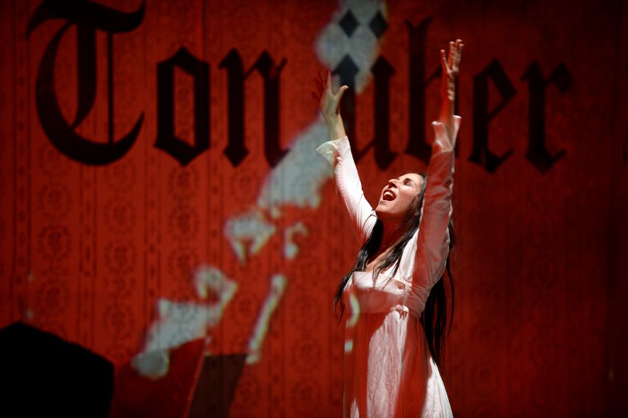 Oper Wuppertal / Hoffmanns Erzählungen - Antonia © Jens Großmann Oper Wuppertal / Hoffmanns Erzählungen - Antonia © Jens Großmann