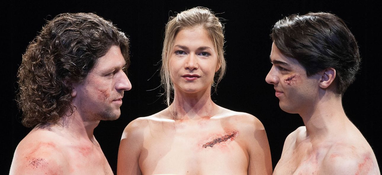 Landesbühne Sachsen / Big deal © Hagen König Landesbühne Sachsen / Big deal © Hagen König