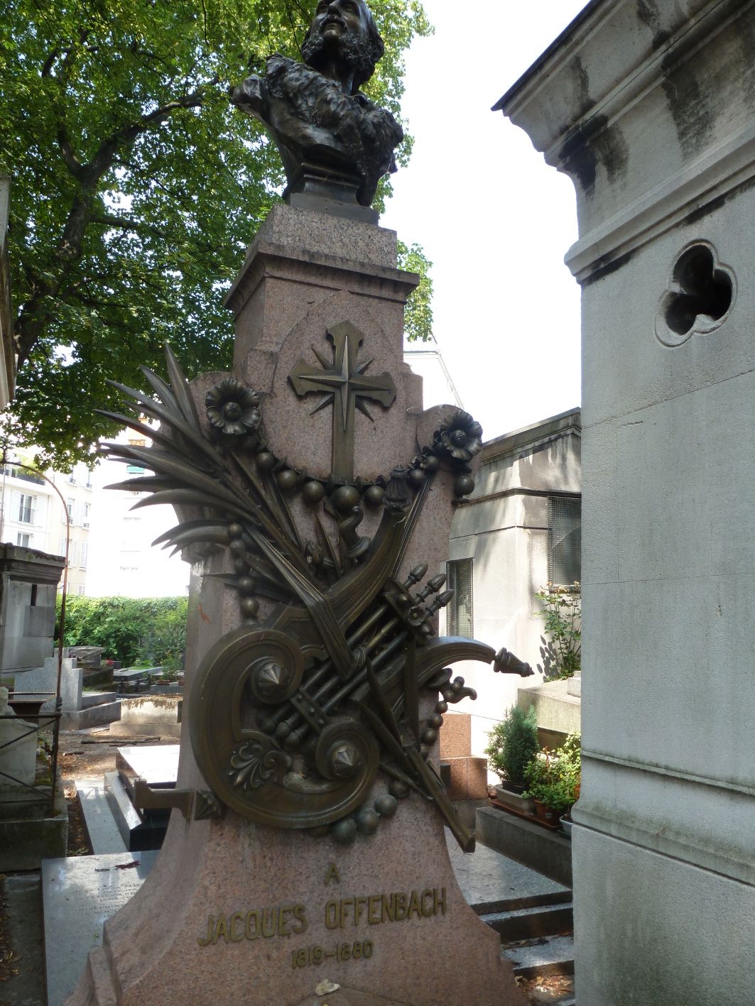 Paris / Jacques Offenbach © IOCO Paris / Jacques Offenbach © IOCO