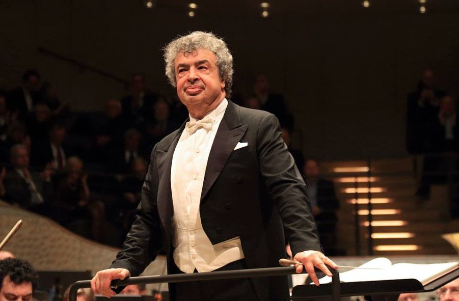 Elbphilharmonie Hmburg / Semyon Bychkov © Patrik Klein