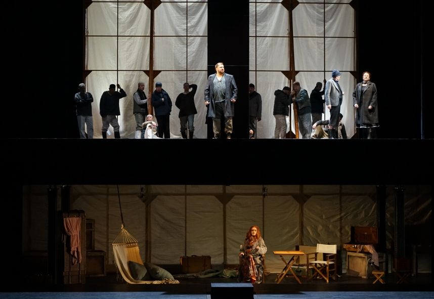 Musiktheater im Revier / Tristan und Isolde - Kerl, Foster, Malmberg, Herbst, Herrenchor © Forster Musiktheater im Revier / Tristan und Isolde - Kerl, Foster, Malmberg, Herbst, Herrenchor © Forster