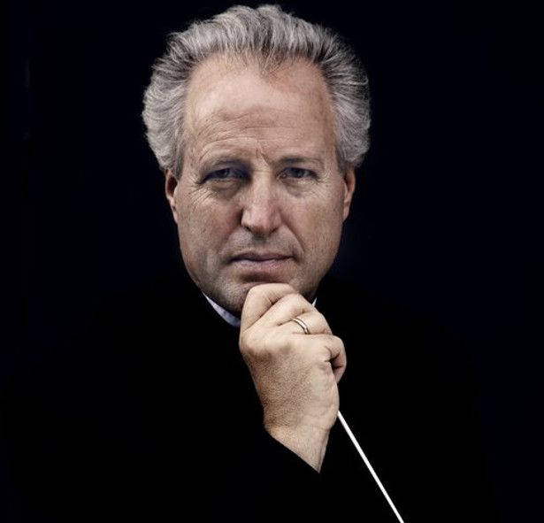 Elbphilharmonie Hamburg / Manfred Honeck © Felix Broede Elbphilharmonie Hamburg / Manfred Honeck © Felix Broede