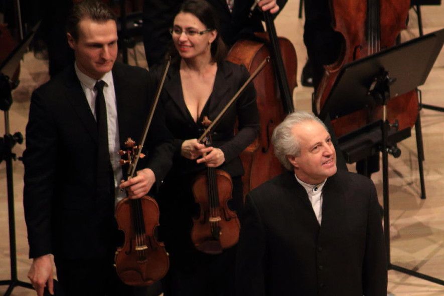 Elbphilharmonie Hamburg / Manfred Honeck und Philharmonisches Staatsorchester © Patrik Klein Elbphilharmonie Hamburg / Manfred Honeck und Philharmonisches Staatsorchester © Patrik Klein