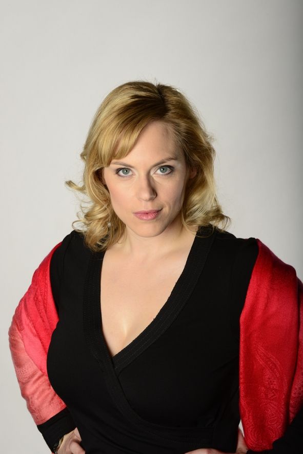 Opernhaus Dortmund / Emily Newton © Philip Lethen Opernhaus Dortmund / Emily Newton © Philip Lethen