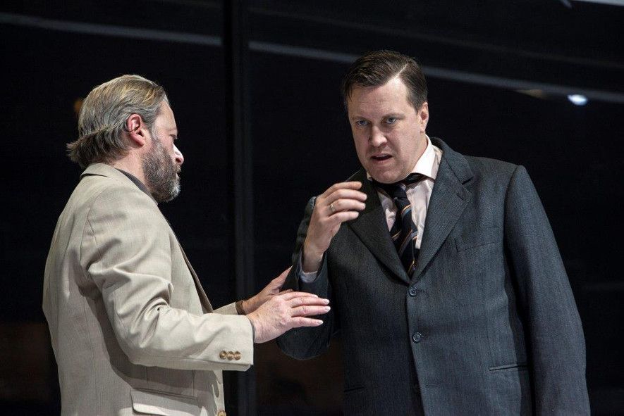 Frankfurt / Gastspiel des Burgtheaters - DIESE GESCHICHTE VON IHNEN3 © Bernd Uhlig Frankfurt / Gastspiel des Burgtheaters - DIESE GESCHICHTE VON IHNEN3 © Bernd Uhlig