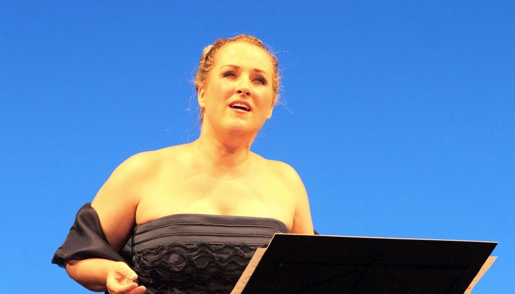 Bayerische Staatsoper / Diana Damrau © Wilfried Hösl Bayerische Staatsoper / Diana Damrau © Wilfried Hösl