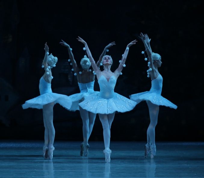 Festspielhaus Baden -Baden / Der Nussknacker - Das Mariinsky Ballett © Natasha Razina Festspielhaus Baden -Baden / Der Nussknacker - Das Mariinsky Ballett © Natasha Razina