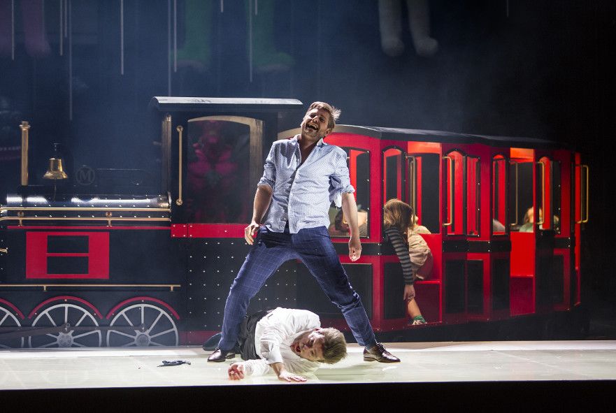 Komische Oper Berlin / Die Gezeichneten - hier Michael Nagy als Tamare, Michael Hoare als Alviano © IKO Freese / drama-berlin.de