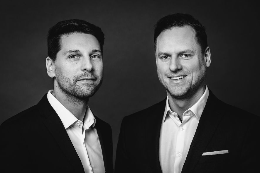 Peterskirche Wien _ Oper in der Krypta / Die schöne Müllerin hier Matthias Spielvogel (rechts) und Andreas Mersa © Sophie Menegaldo