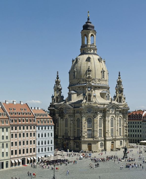 Frauenkirche Dreden © Joerg Schoener