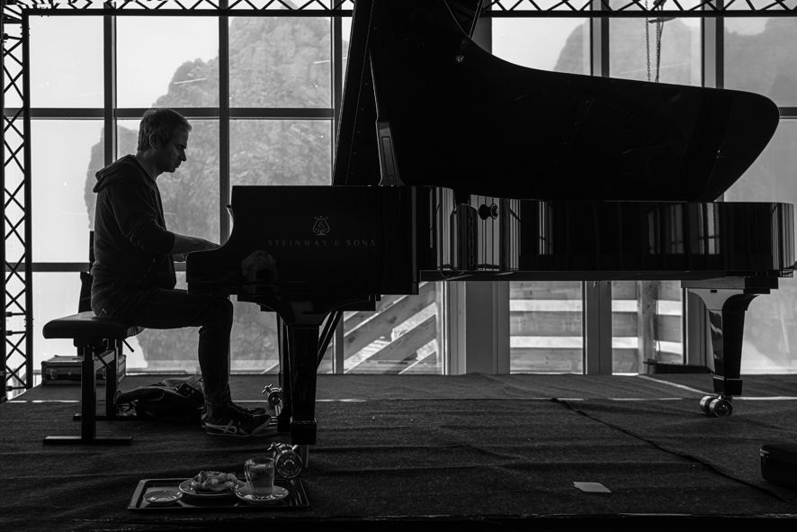 Richard Strauss Festival / TOP OF GERMANY - Dinner und Konzert auf der Zugspitze mit Pianist Piotr Anderszewski © Sammy Hart