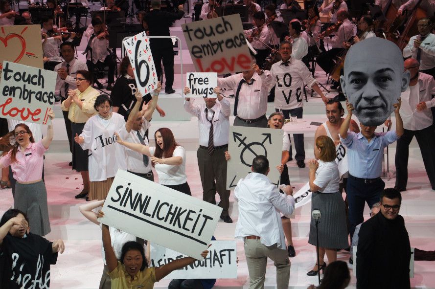 Konzert Theater Bern / Krol Roger - hier : Revolution © Ric Schachtebeck