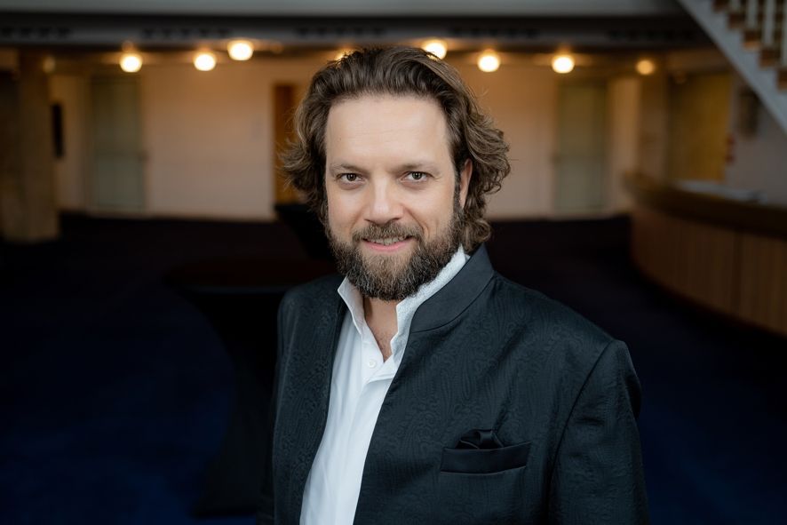 Oper Dortmund / Mirko Roschkowski © Mischa Blank