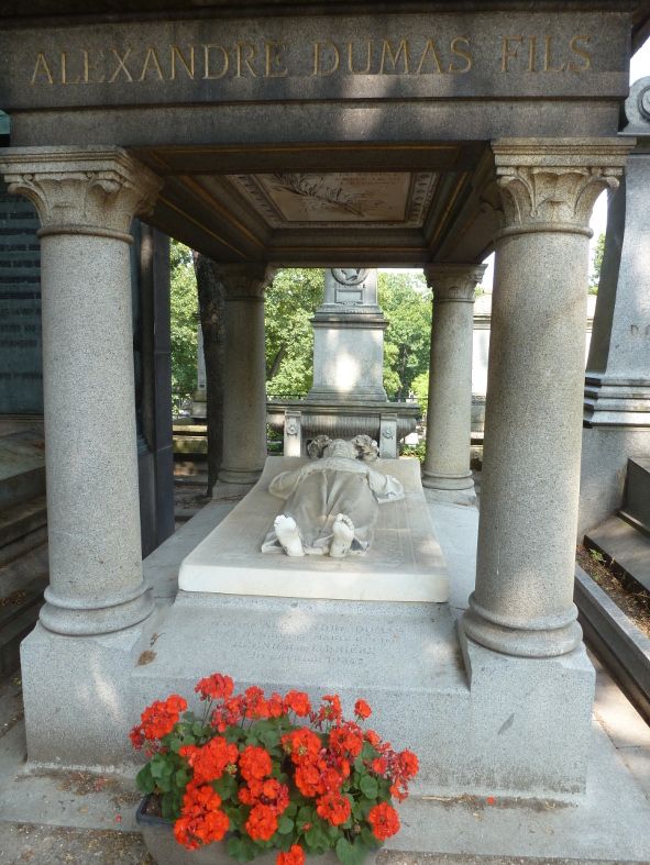 Alexandre Dumas auf Montmartre, Paris © IOCO