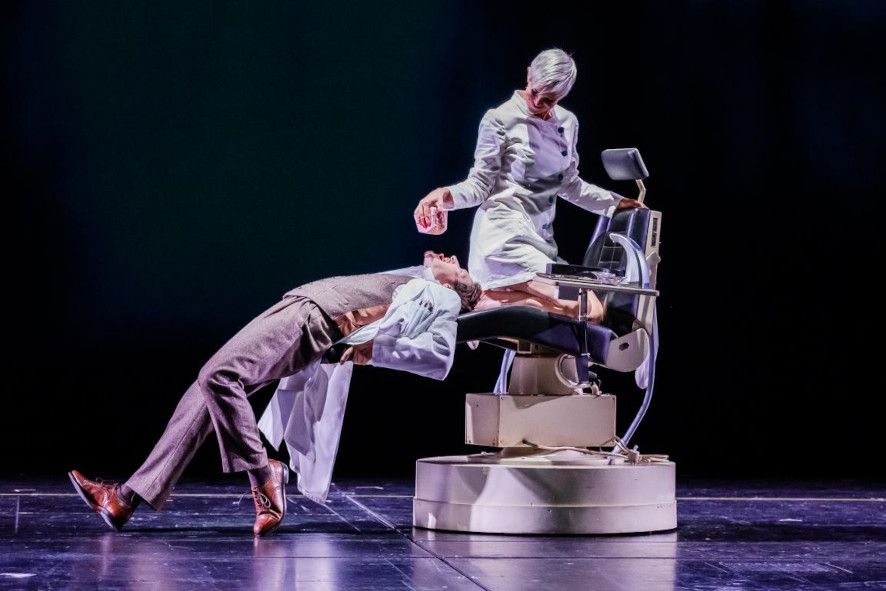 Oper Leipzig / Paradiese - Uraufführung © Kirsten Nijhof