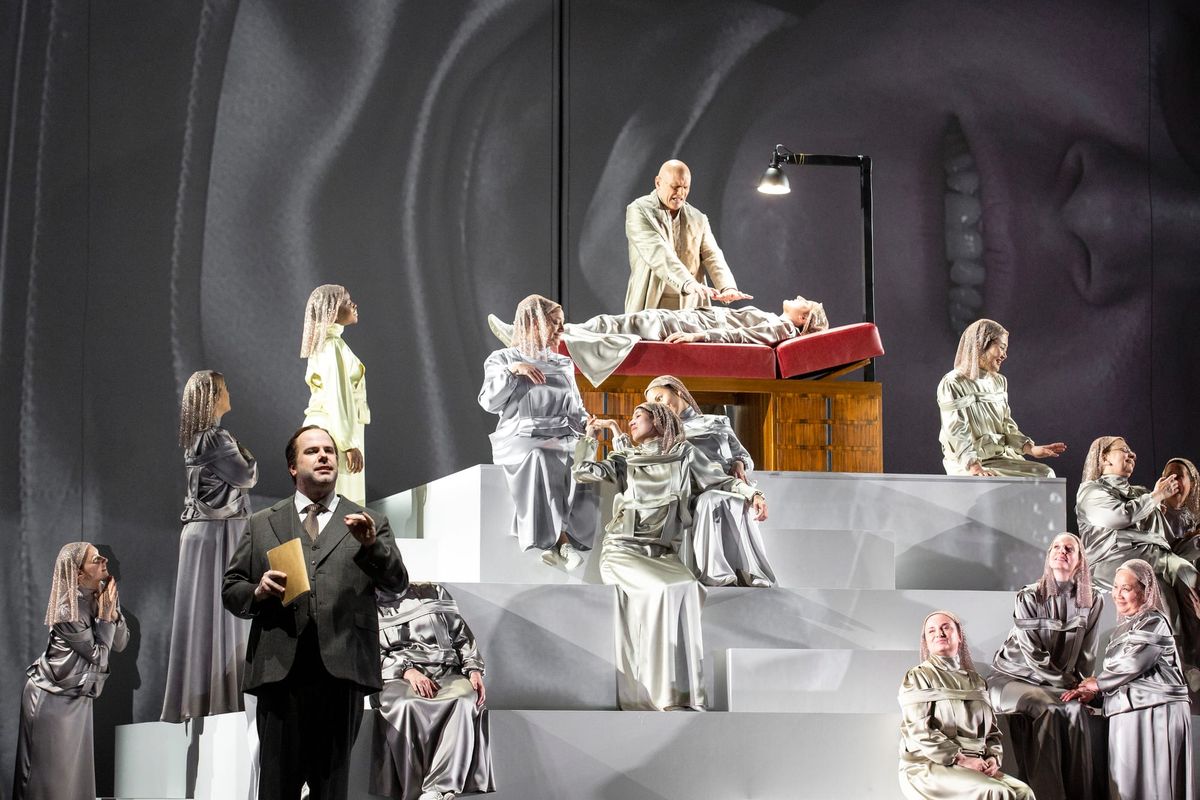 Hamburg, Staatsoper, "DIE DUNKLE SEITE DES MONDES", Unsuk Chin, IOCO