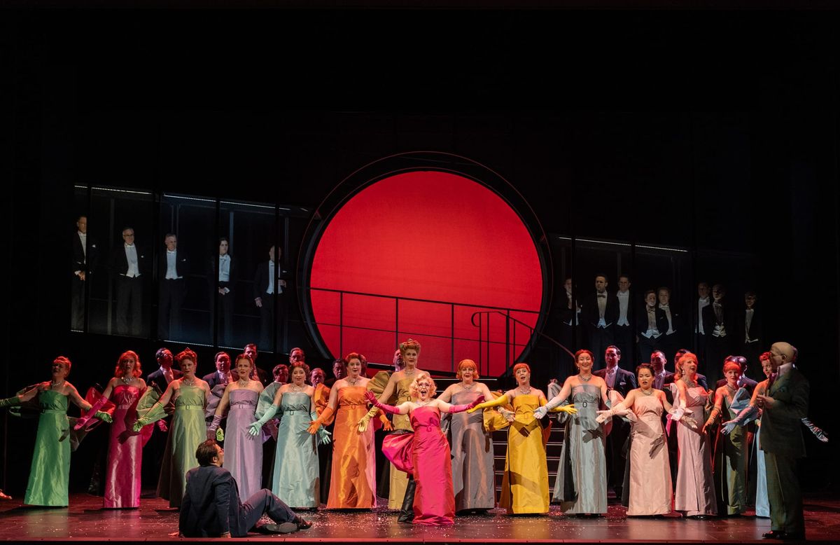 Oldenburg, Staatstheater, HOFFMANNS ERZÄHLUNGEN - J. Offenbach, IOCO