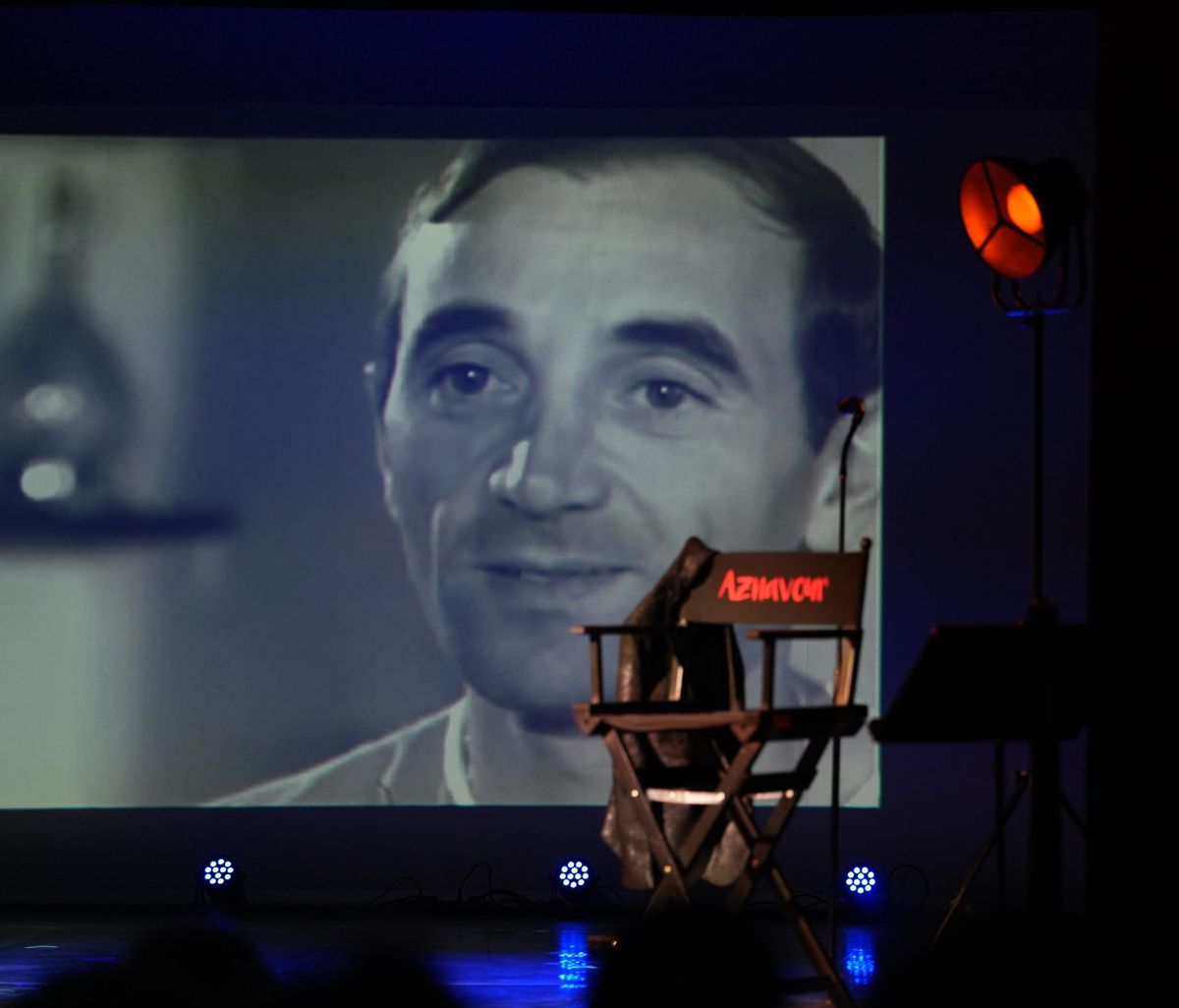 Hamburg, Allee-Theater/Kammeroper, "CHARLES UND WIE ER DIE WELT SAH",IOCO