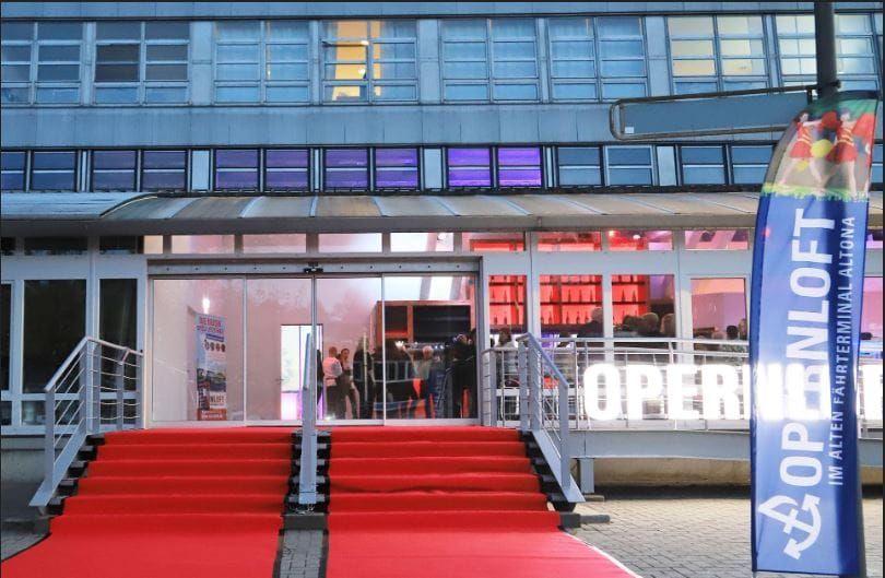 Hamburg, Opernloft, "Mord auf Backbord", IOCO