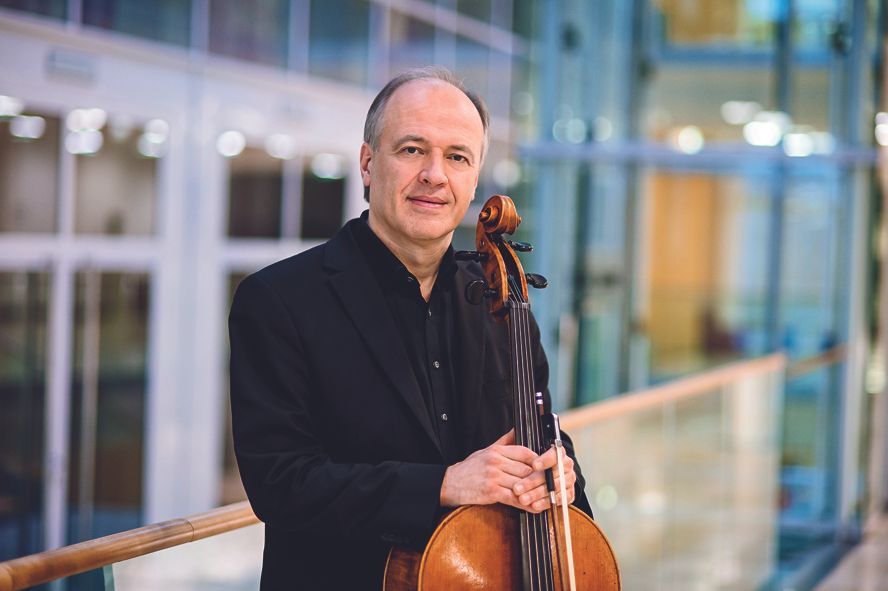 Essen, Philharmonie Essen, 7. Sinfoniekonzert - Essener Philharmoniker, 08., 09. 02.2018