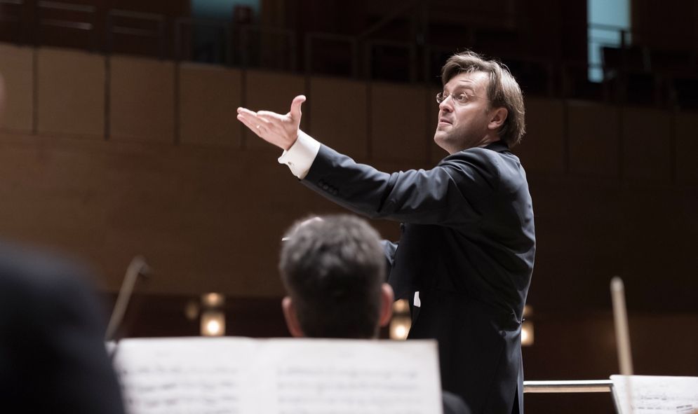 Essen, Philharmonie Essen, Dvoraks Achte mit Tomas Netopil, 15.-16.06.2017