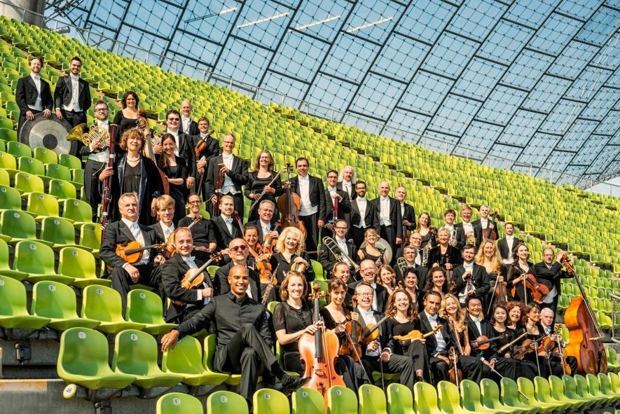 München, Münchner Symphoniker, Mozart - Adams - Bruckner und Chad Hoopes, IOCO Kritik, 15.02.2016
