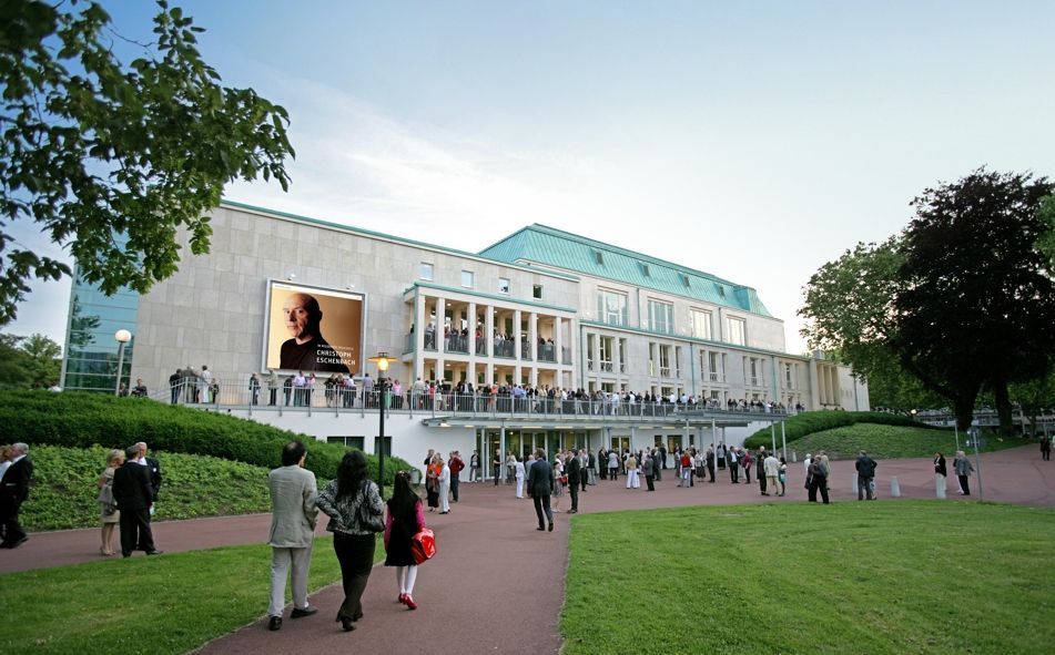 Essen, Philharmonie Essen, Riccardo Muti dirigiert das Chicago Symphony Orchestra, 16.01.2014