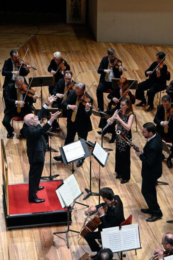 Dresden, Sächsische Staatskapelle, 9. Symphoniekonzert - Bach, Haydn, Vivaldi, Händel, IOCO Kritik, 27.04.2022
