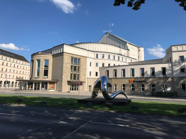 Wuppertal, HÄNSEL UND GRETEL - E. Humperdinck, IOCO