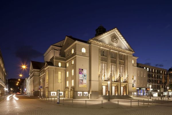 Hagen, Stadttheater Hagen, DON CARLOS - Giuseppe Verdi, IOCO