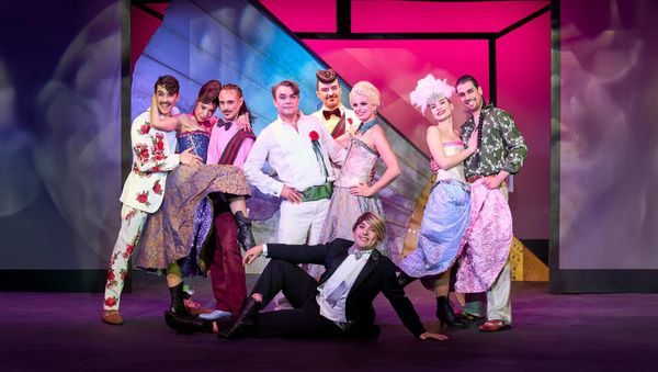 Hamburg, Kammeroper, DIE LUSTIGE WITWE, F. Lehár, IOCO