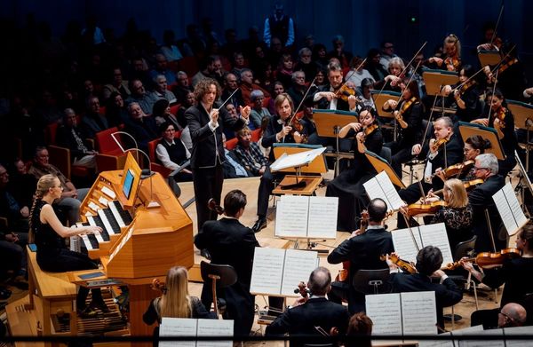 Dresden, Kulturpalast, Dresdner Philharmonie, IOCO