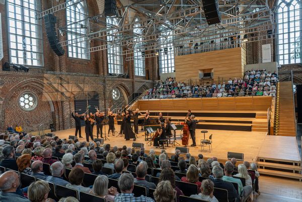 Neubrandenburg, Konzertkirche, Festspiele MV, Ensemble Double Sens -Nemanja Radulovíć, IOCO