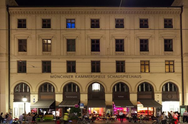 München, Kammerspiele, (MÜNCHNER) VERKEHR – Marie Schleef, IOCO