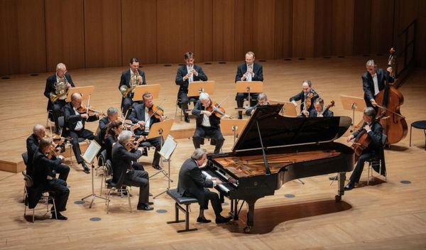 Dresden, Kulturpalast, Rudolf Buchbinder - Kammerorchester Wien-Berlin, IOCO Kritik, 15.06.2021