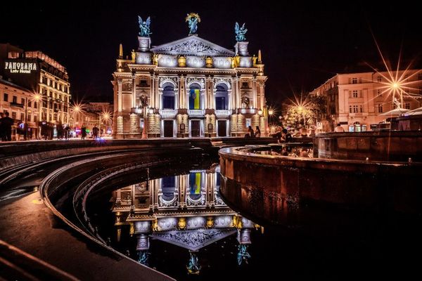 Künstler, Opern, Konzerte im Corona-Jahr 2020 - über Ländergrenzen, IOCO-Essay, 07.02.2021