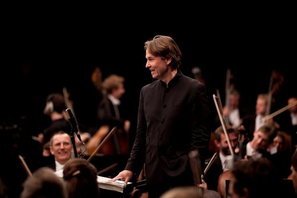 Essen, Philharmonie Essen, Esa-Pekka Salonen  Philharmonia Orchestra London, 19.04.2018