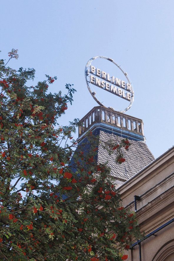 Berlin, Berliner Ensemble, Oliver Reese folgt Claus Peymann, IOCO Aktuell, 05.12.2017