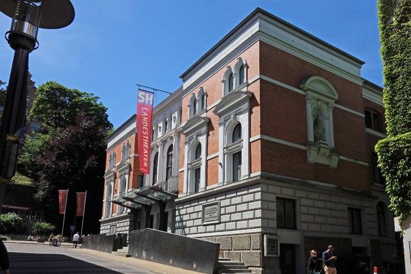 Flensburg, Schleswig-Holsteinisches Landestheater, Premiere Maria Stuarda, 14.01.2017