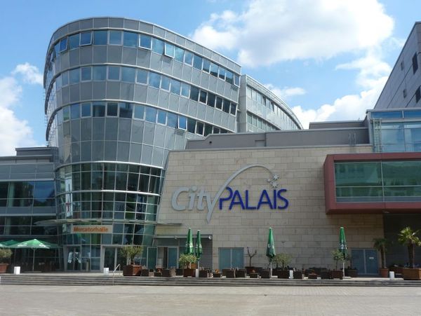 Duisburg, Mercatorhalle, Klavierfestival, Ivo Pogorelich und die Polnischen Kammerphilharmonie, IOCO Kritik, 09.06.2010