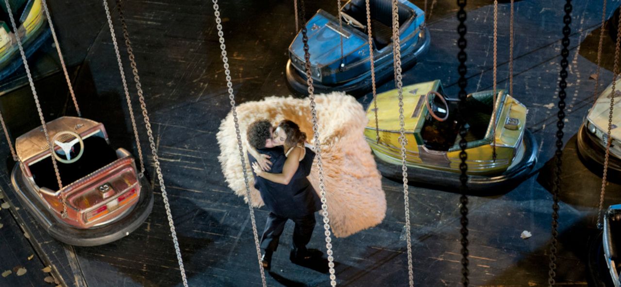 Staatsoper Hamburg / La Traviata hier Szenefoto © Monika Rittershaus