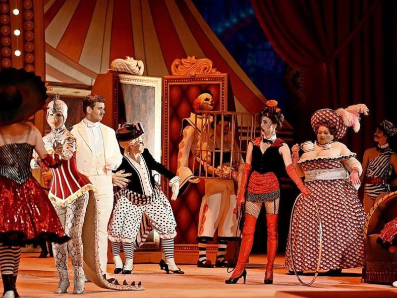 Staatsoper Hamburg / Die Fledermaus © Monika und Karl Forster