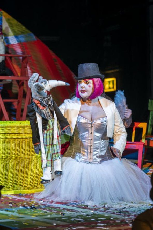 Eduard-von-Winterstein-Theater / FALSTAFF © Dirk Rückschloß / Pixore Photography