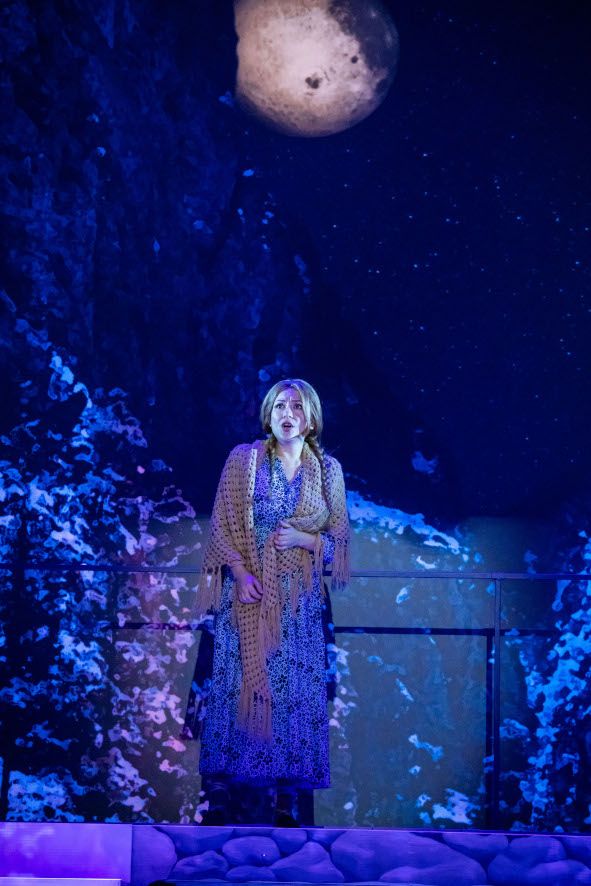 Bühne Baden / CARMEN hier Ivana Zdravkova als Carmen © Christian Husar