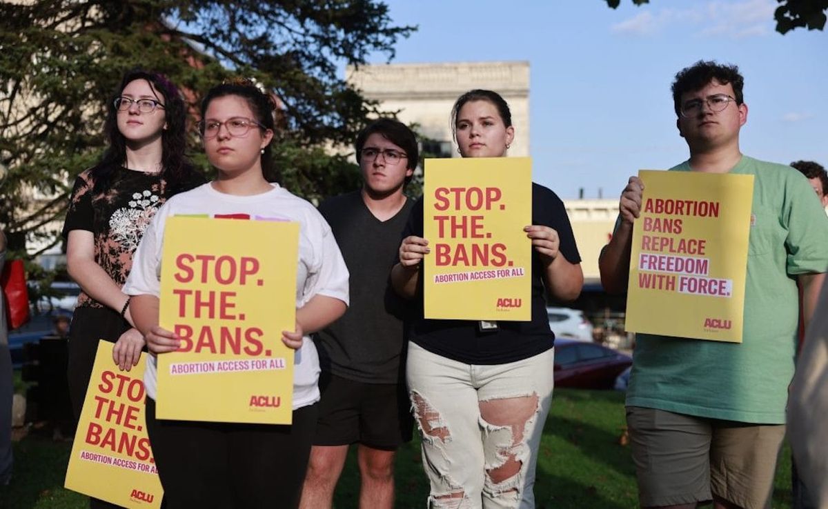 Indiana’s poorly written abortion ban has led to dangerous consequences for pregnant Hoosier women. Despite most people wanti