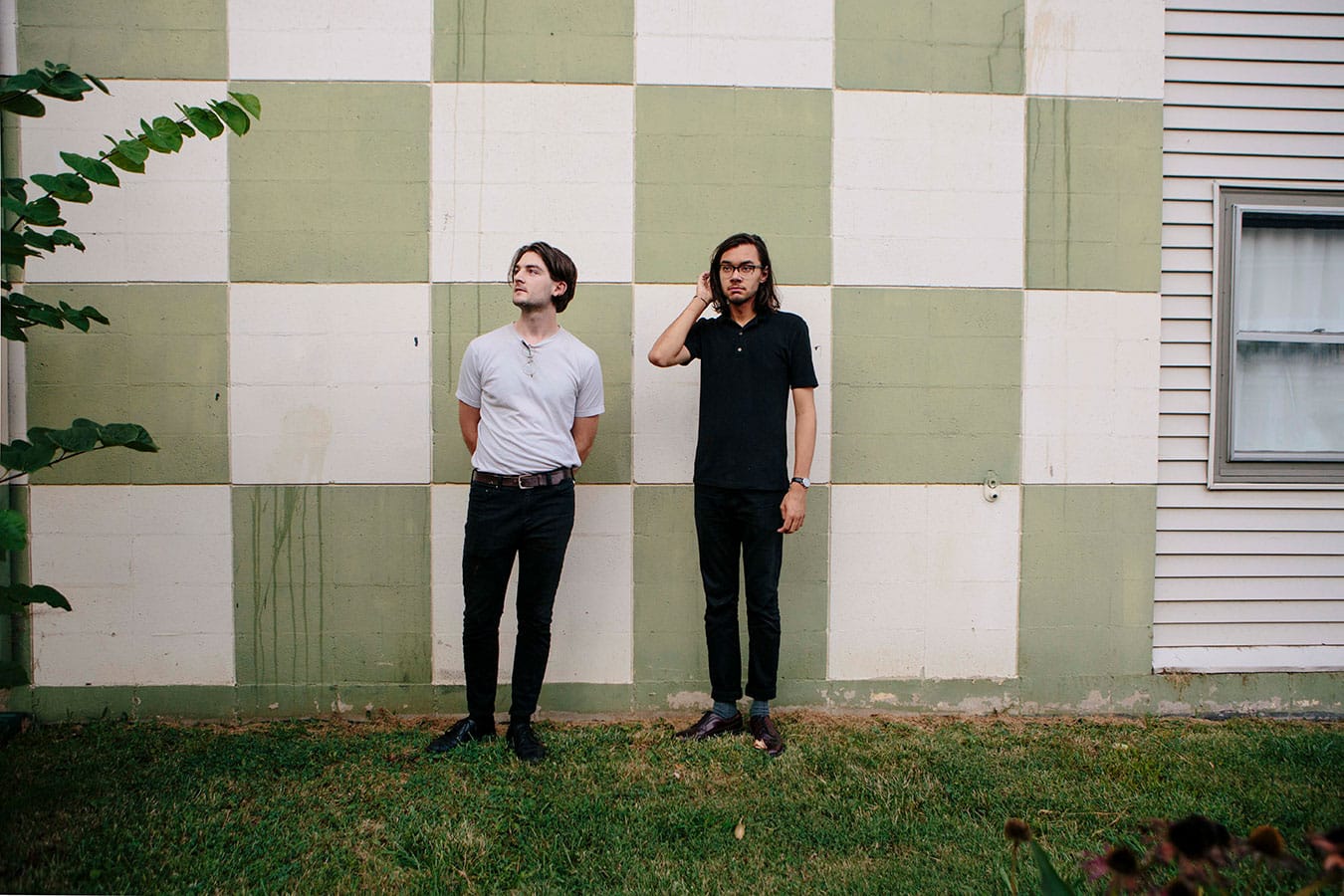 Aaron Denton (left) and Ben Lumsdaine, of Spissy, mix jazz drumming with catchy hooks to form their meticulously crafted pop sound. | Photo by Anna Powell Teeter, Courtesy of Spissy