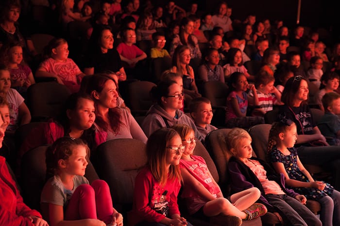 Cardinal provides free and discounted tickets, such as with their Cardinal for Schools program. Here, an audience enjoys the show ‘Elephant and Piggie.’ | Photo by Blueline