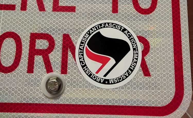 La gauche radicale est l'Ennemi